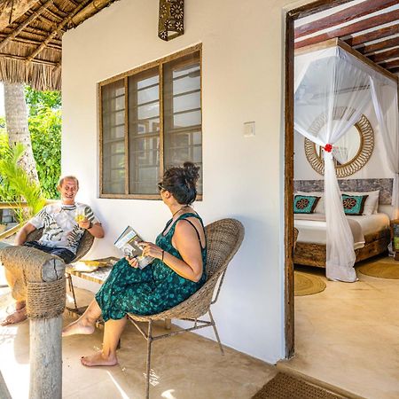 Poa Poa Bungalows Kiwengwa  Eksteriør billede