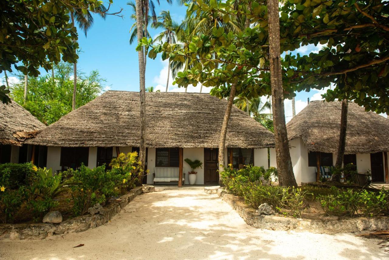 Poa Poa Bungalows Kiwengwa  Eksteriør billede