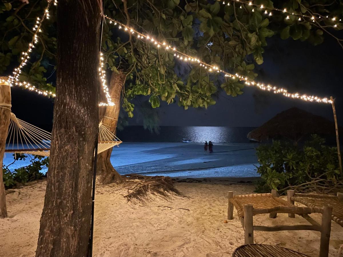 Poa Poa Bungalows Kiwengwa  Eksteriør billede
