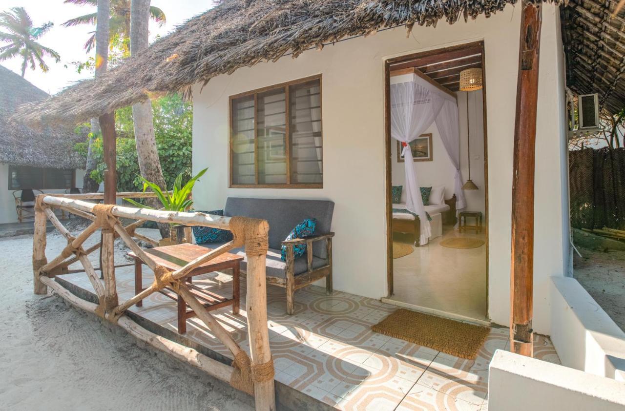 Poa Poa Bungalows Kiwengwa  Eksteriør billede