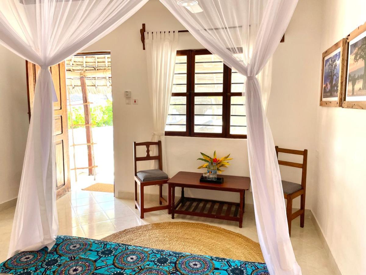 Poa Poa Bungalows Kiwengwa  Eksteriør billede